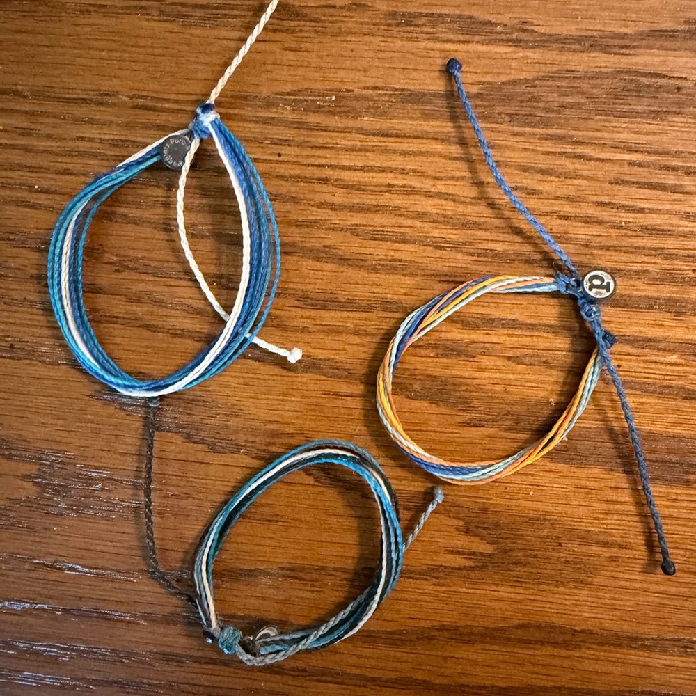 Pura Vida set of 3 Multicolor String Bracelet Set